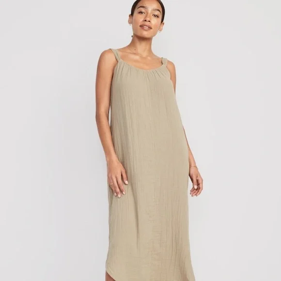 old navy flowy dress Old Navy Women's Fit & Flare Jersey Smocked-Waist Midi Dress - Brown